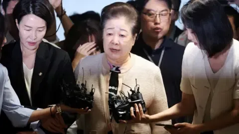 High-profile Religious Figure Denies Gift-giving Accusations Involving Ex-South Korea President's Wife