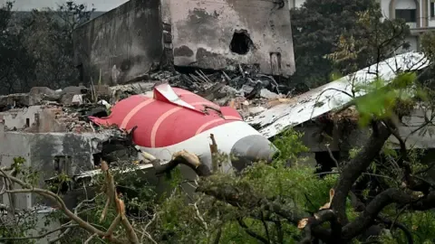 Families of the Air India tragedy passengers initiate legal action aircraft giants Boeing and Honeywell
